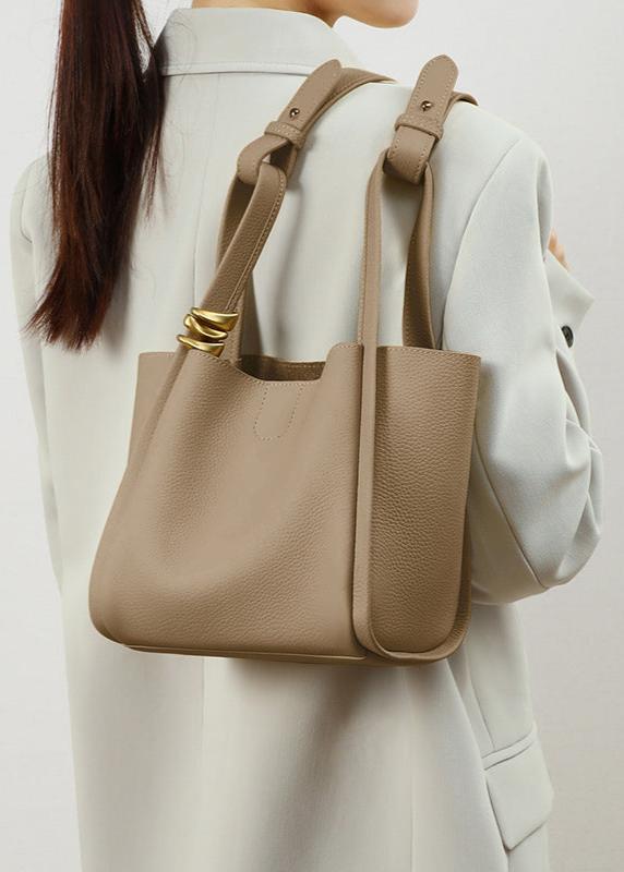 Vesalie | Structured Leather Bucket Tote