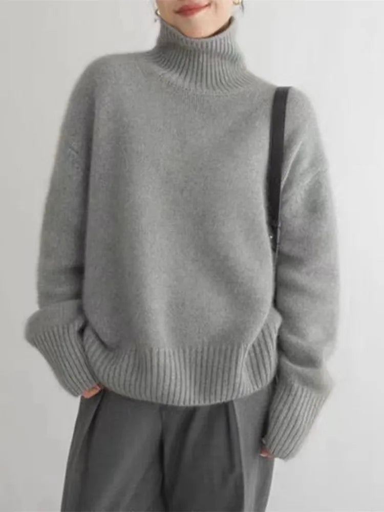 Genevieve | Cashmere Turtleneck