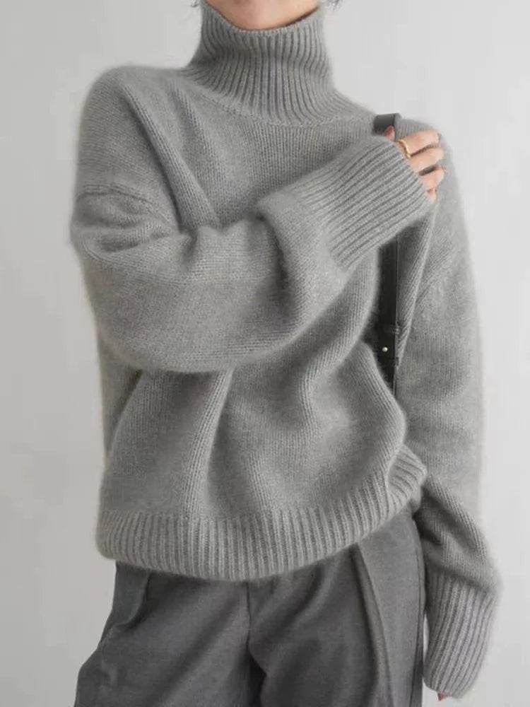 Genevieve | Cashmere Turtleneck