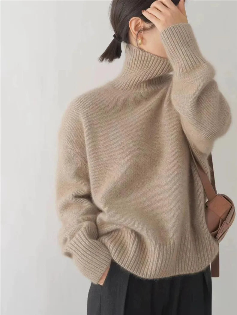 Genevieve | Cashmere Turtleneck