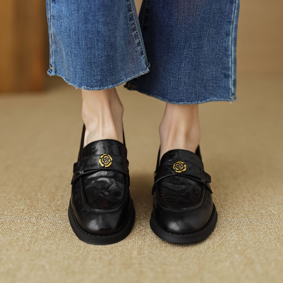 Morrelle | Gold Emblem Loafer