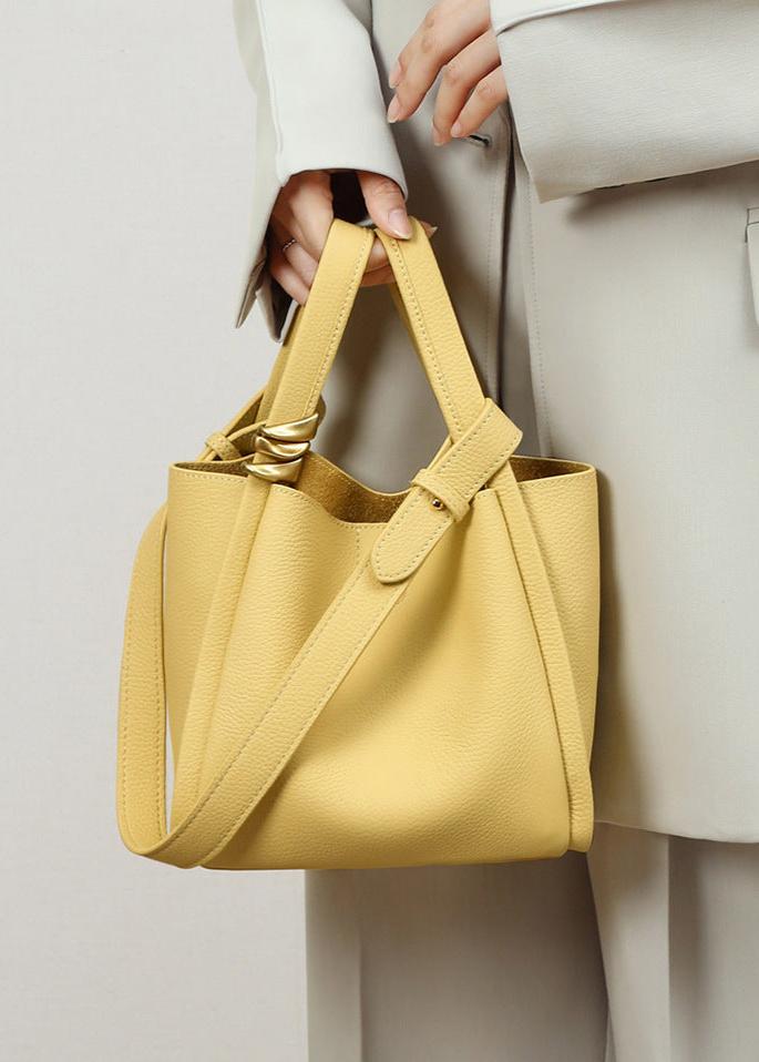 Vesalie | Structured Leather Bucket Tote
