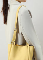 Vesalie | Structured Leather Bucket Tote