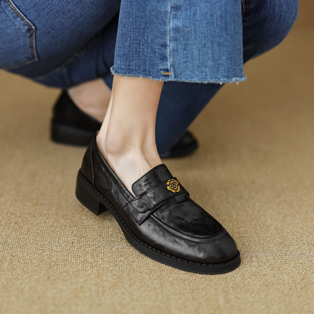 Morrelle | Gold Emblem Loafer