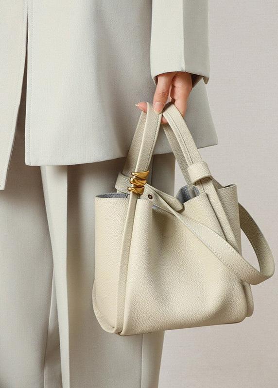 Vesalie | Structured Leather Bucket Tote