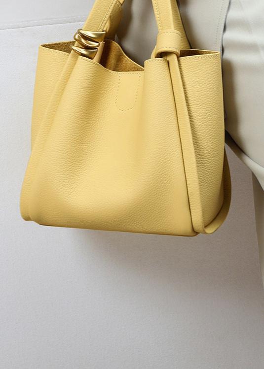 Vesalie | Structured Leather Bucket Tote