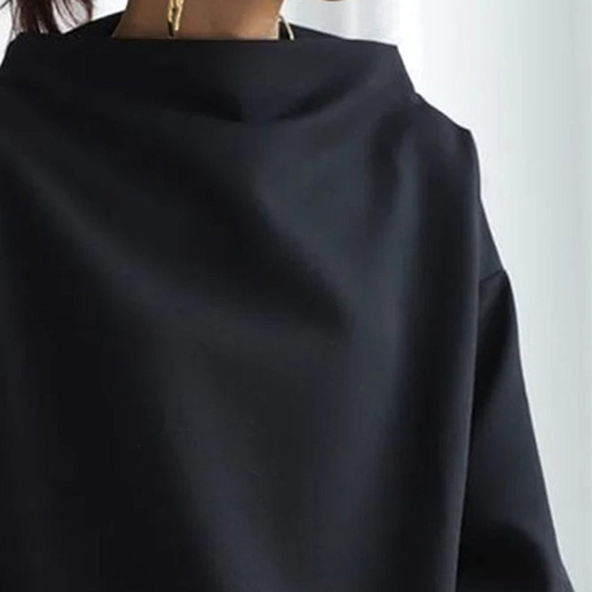 Everleigh | High-Neck Knit Top