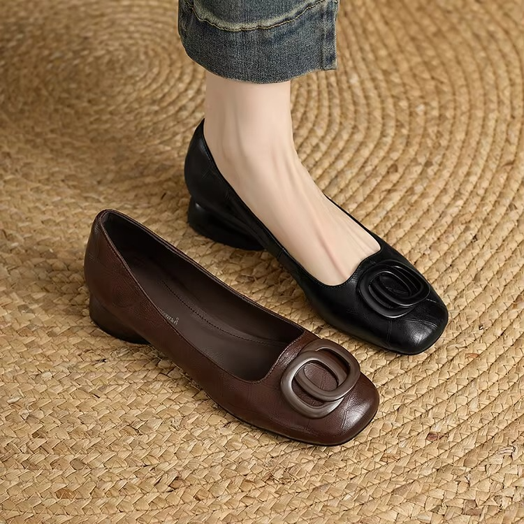 Georgette | Square Toe Hardware Flats