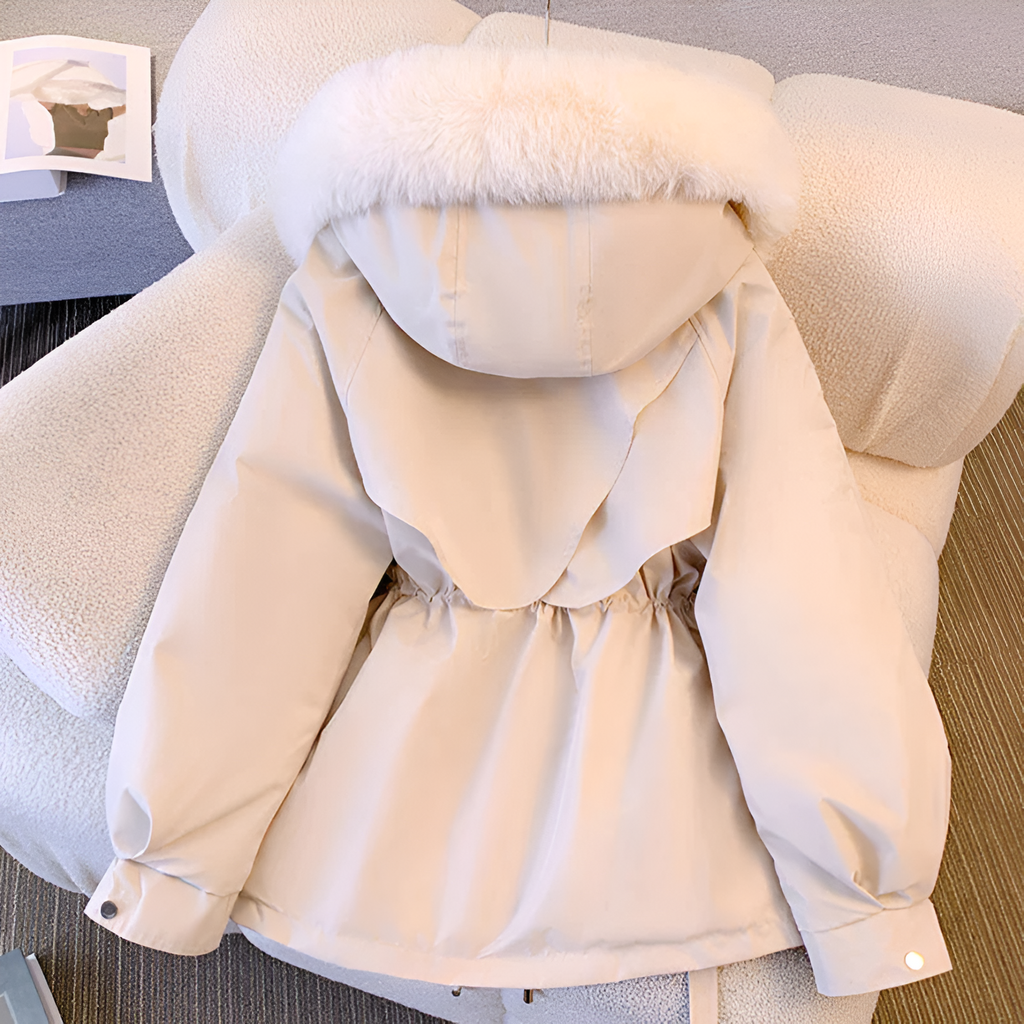 Cordelia | Women's Elegant Winter Coat with Long Sleeve
