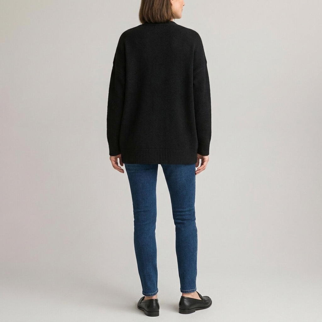 Marilou | Deep V-Neck Pocket Cardigan