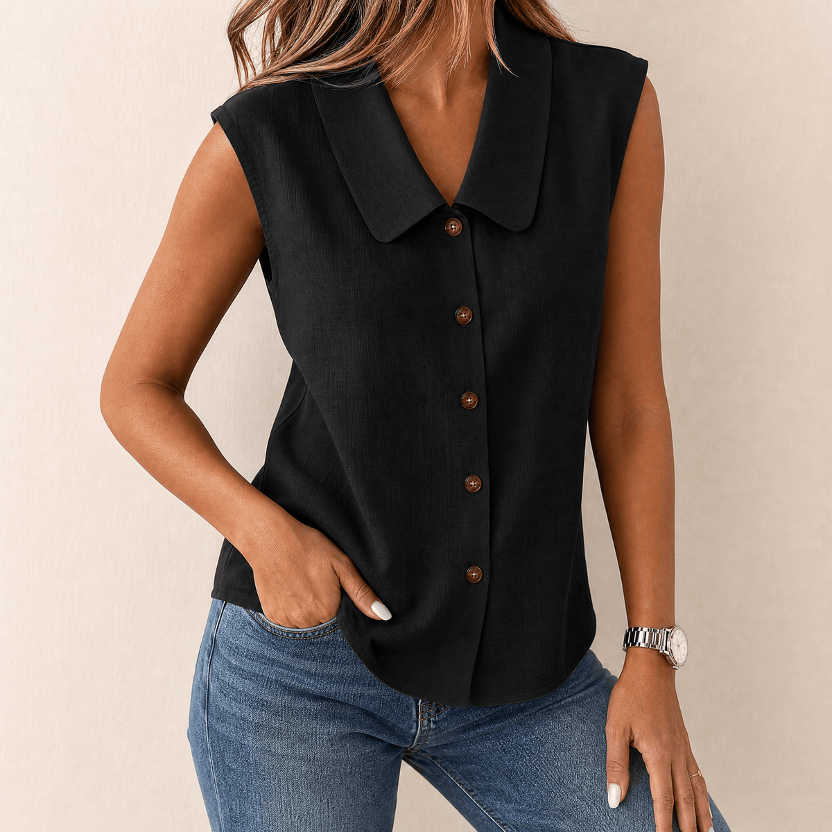 Vera | Sleeveless V-Neck Blouse